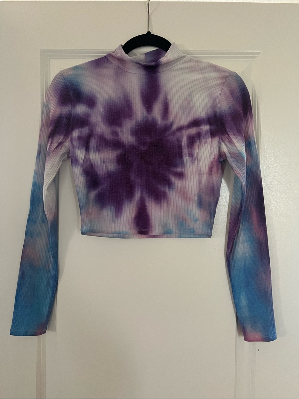 Kingston Tie-Dye Ribbed Long Sleeve Crop Top - Purple, Blue, White